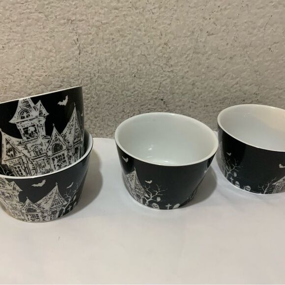 222 Fifth Halloween 4-1/2" Ceramic Appetizer Snack Bowls set of 4 G22 - Picture 2 of 6